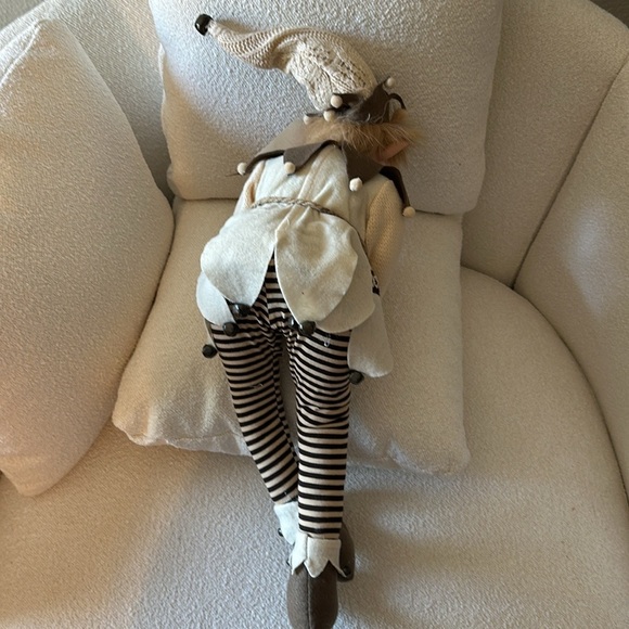 Christmas elf shelf sitter new Very large jingle bells, pom-poms, poseable brown - Picture 7 of 7